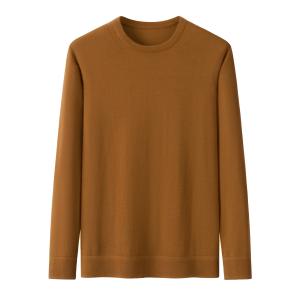 Caramel-colored crew neck cashmere sweater