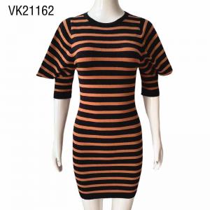 2023 Classic Vintage Sweater Women's O-Neck Knitted Skirt Striped Bat Sleeve Women's Slim Fit Dress