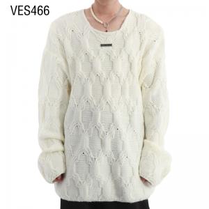 Customized loose fitting men's long sleeved solid color pullover, high-quality warm knit sweater, autumn and winter fashion, soft and high-quality top, customized by Chinese clothing factory